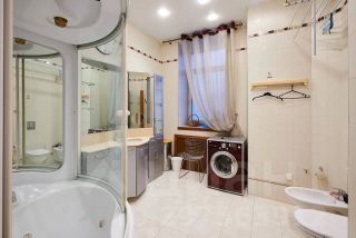 3-комн.кв., 106 м², этаж 2