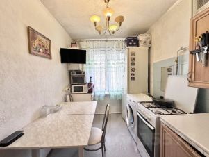 2-комн.кв., 37 м², этаж 3