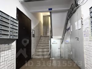 2-комн.кв., 37 м², этаж 3