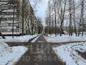 2-комн.кв., 48 м², этаж 1