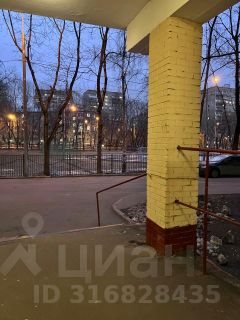 1-комн.кв., 27 м², этаж 9