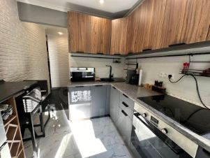 2-комн.кв., 40 м², этаж 3