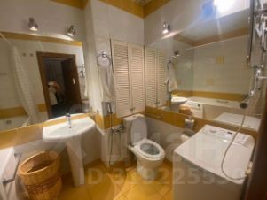 2-комн.кв., 55 м², этаж 1