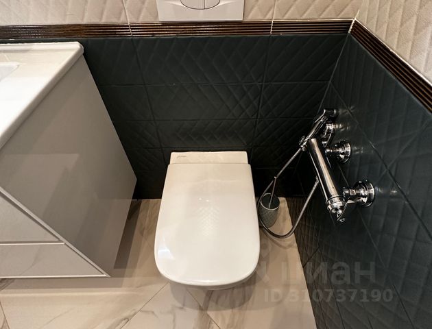 2-комн. апарт., 69 м², 25/44 этаж