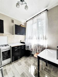 1-комн.кв., 32 м², этаж 4