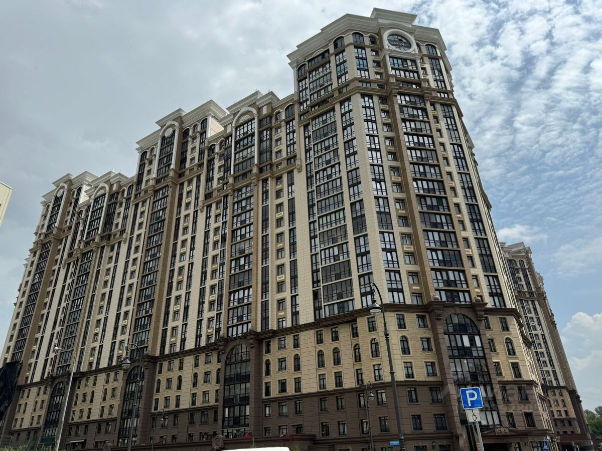 Продаю трехкомнатную квартиру 76,4м² Хорошевское ш., 25Ак3, Москва, м.  Полежаевская - база ЦИАН, объявление 303928055