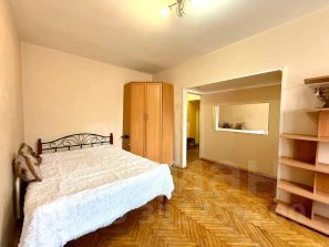 1-комн.кв., 35 м², этаж 5 1-комн.кв., 35 м², этаж 5