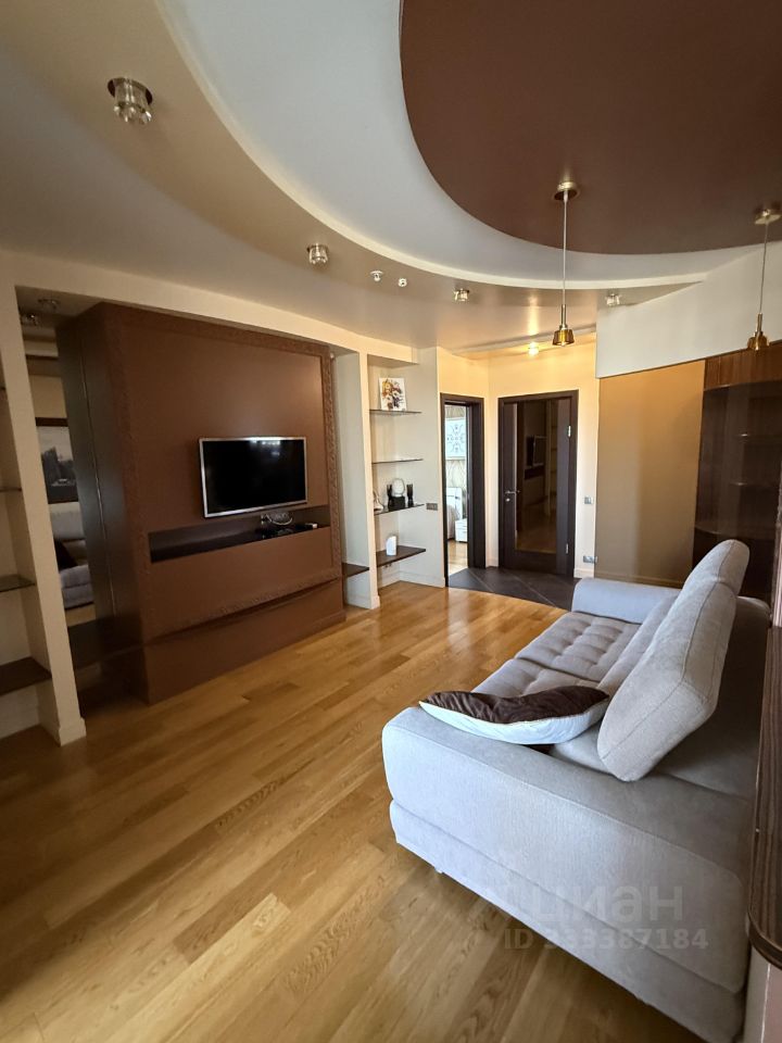 3-комнатная квартира, 71,5 м² — фото 1