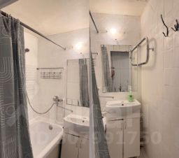 3-комн.кв., 58 м², этаж 3