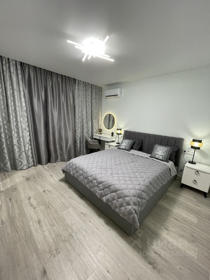 2-комнатная квартира, 63 м² — фото 1