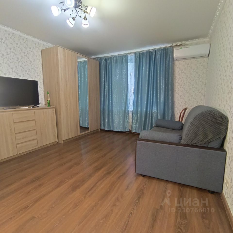 1-комнатная квартира, 35 м² — фото 2
