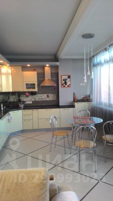 4-комн.кв., 140 м², этаж 12