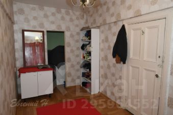 2-комн.кв., 43 м², этаж 3