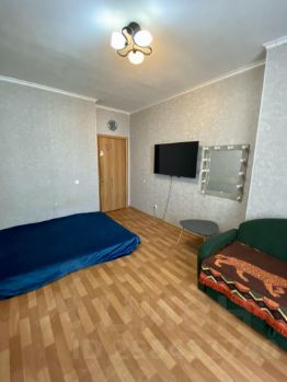 2-комн.кв., 71 м², этаж 13