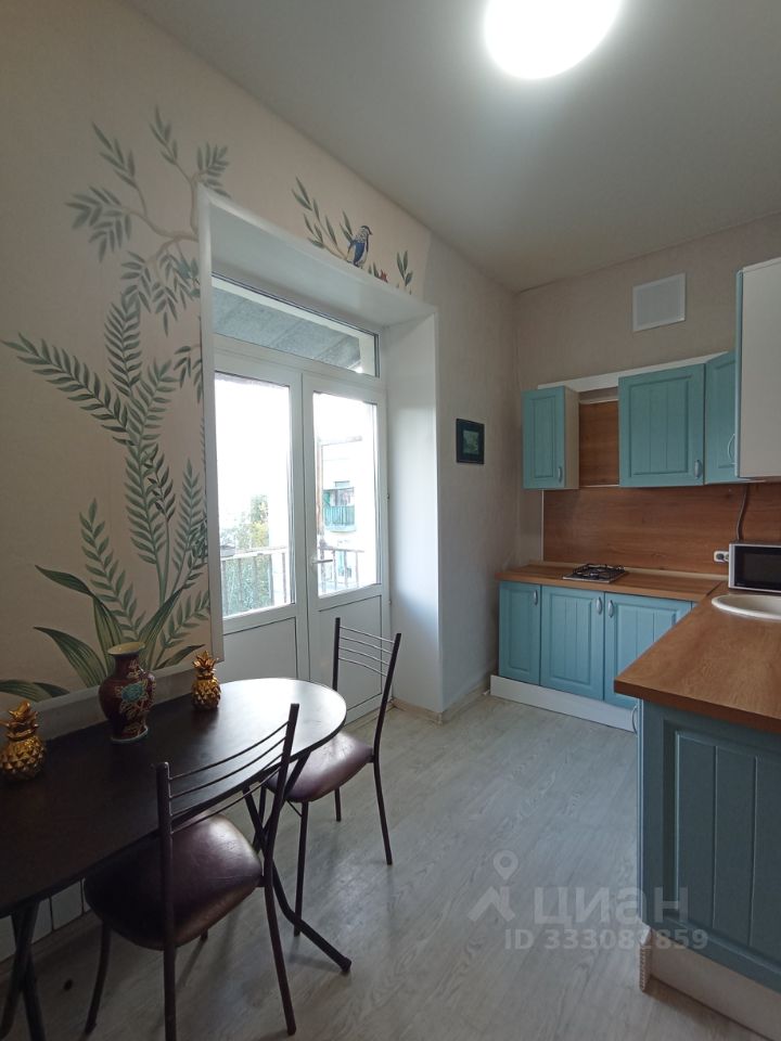 3-комнатная квартира, 80 м² — фото 1