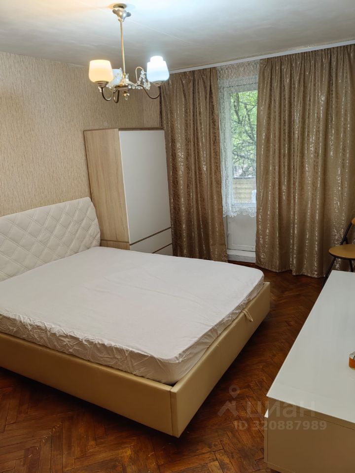 1-комнатная квартира, 32 м² — фото 1