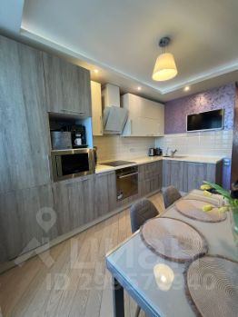 3-комн.кв., 87 м², этаж 10