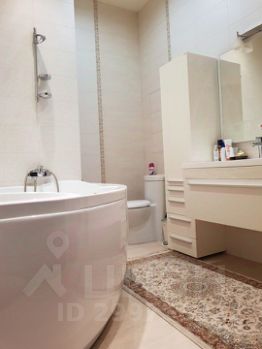 2-комн.кв., 70 м², этаж 11