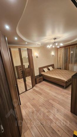 2-комн.кв., 57 м², этаж 8