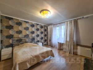 3-комн.кв., 82 м², этаж 3