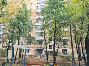 3-комн.кв., 82 м², этаж 3