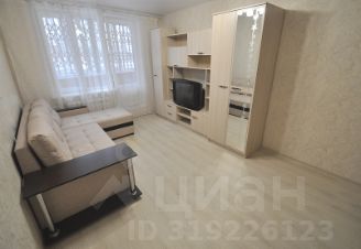 2-комн.кв., 44 м², этаж 1
