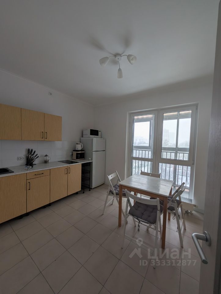 2-комнатная квартира, 60 м² — фото 2