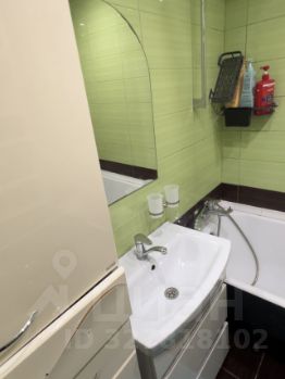 2-комн.кв., 55 м², этаж 4 2-комн.кв., 55 м², этаж 4