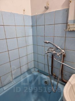 2-комн.кв., 48 м², этаж 3