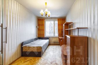 3-комн.кв., 58 м², этаж 3