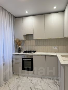 2-комн.кв., 45 м², этаж 8