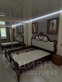 2-комн.кв., 42 м², этаж 1