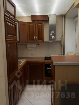 2-комн.кв., 42 м², этаж 1