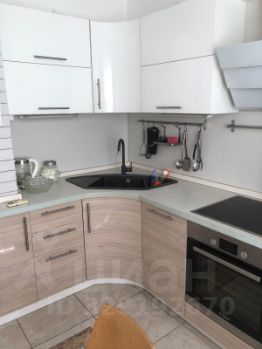 2-комн.кв., 52 м², этаж 8