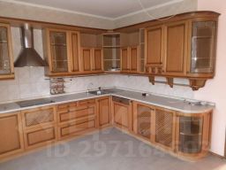 4-комн.кв., 145 м², этаж 3