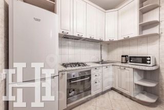 2-комн.кв., 60 м², этаж 2