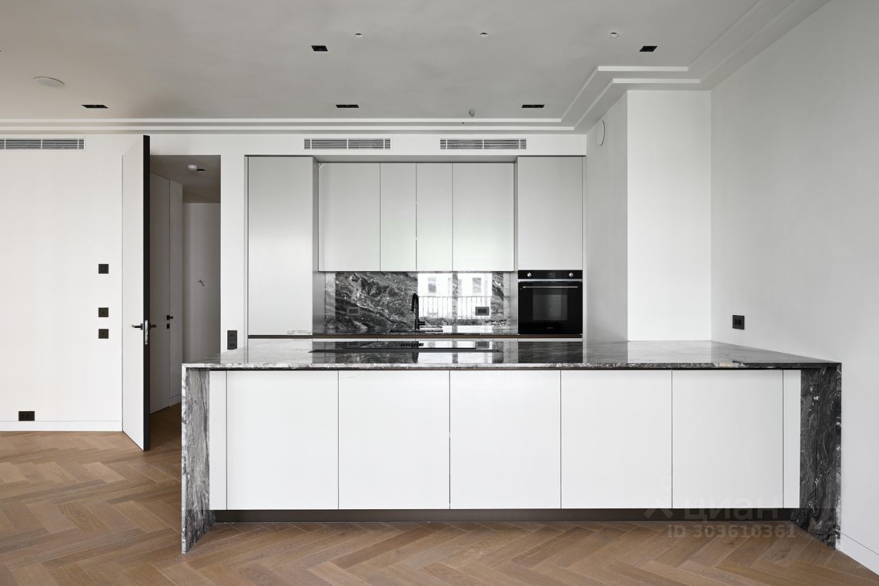 Продаю трехкомнатную квартиру 121.3м² Костянский пер., 13, Москва, ЦАО ...