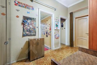 2-комн.кв., 73 м², этаж 2