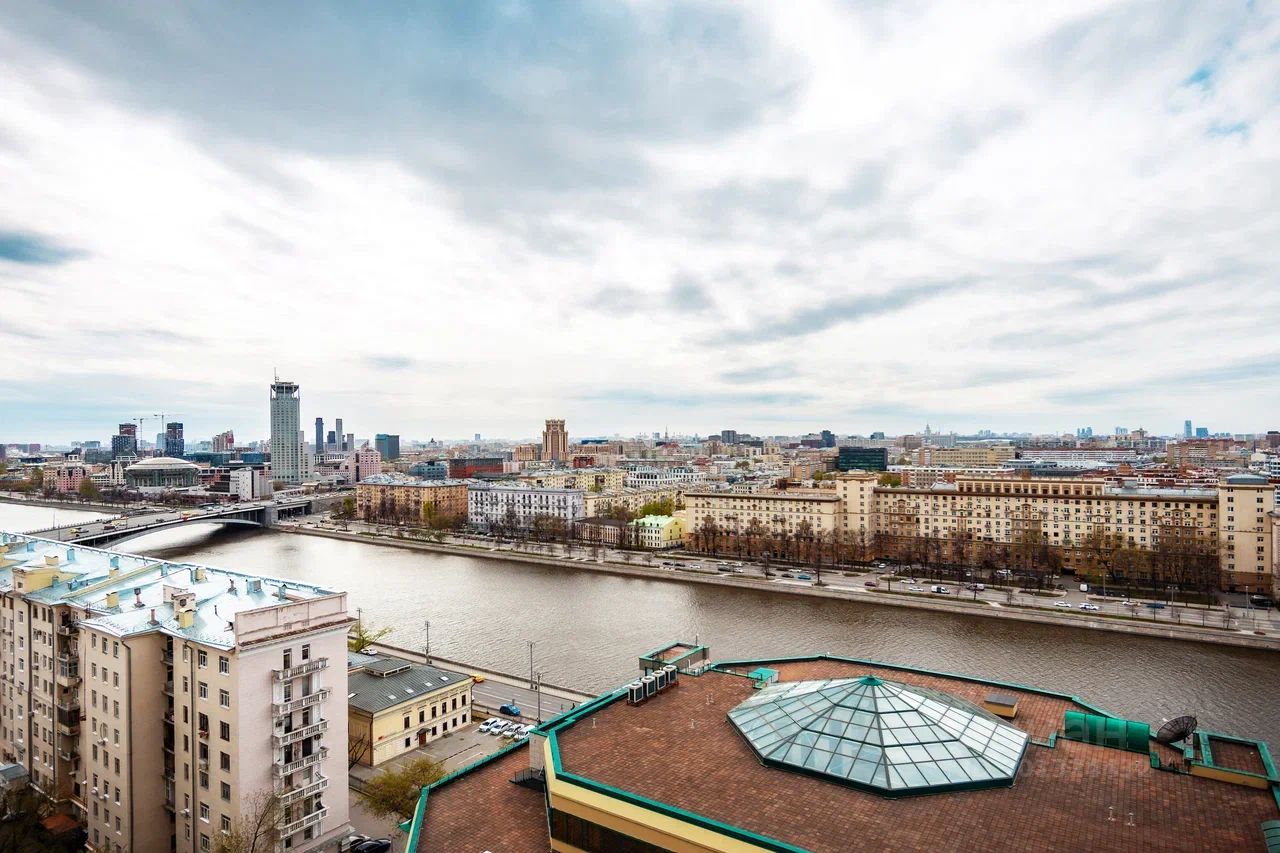 Продажа трехкомнатной квартиры 85м² Котельническая наб., 33К1, Москва ...