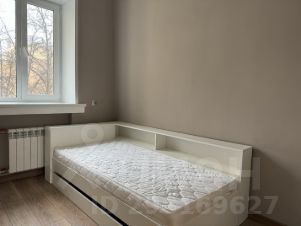 4-комн.кв., 93 м², этаж 4