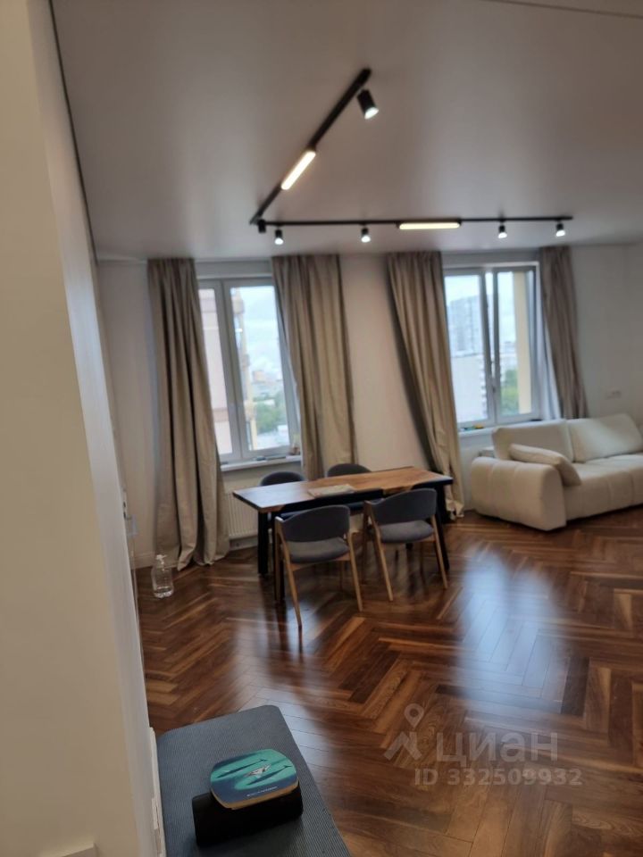 Квартира-студия, 67 м² — фото 4