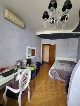 3-комн.кв., 155 м², этаж 8