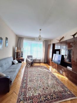 3-комн.кв., 75 м², этаж 8