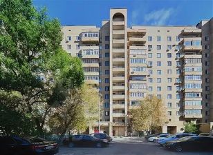 2-комн.кв., 71 м², этаж 4