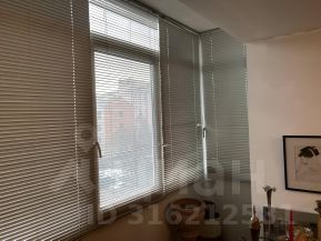 2-комн.кв., 71 м², этаж 4