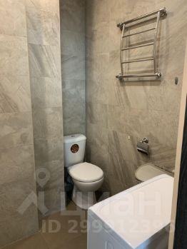 2-комн.кв., 80 м², этаж 12