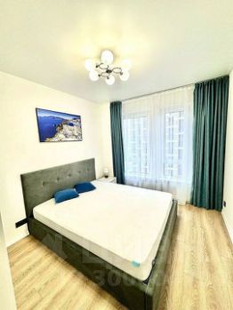 2-комн.кв., 42 м², этаж 21