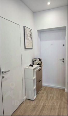 2-комн.кв., 38 м², этаж 24