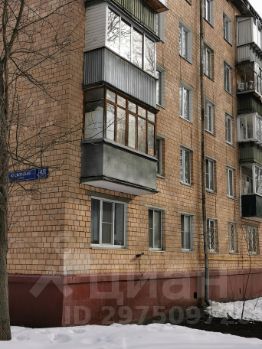 2-комн.кв., 43 м², этаж 1