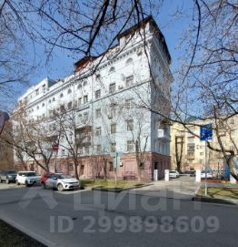 2-комн.кв., 64 м², этаж 2